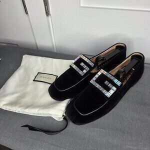 Authenticated Gucci Women's Crystal Black Velvet Slip-On Loafers - Size 38.5